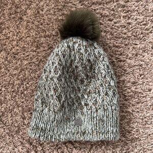 Pistil Chunky Thick Knit Cuffed Pom Puff Beanie Winter Hat Green NWOT